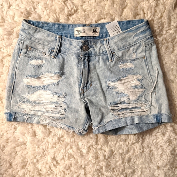 A&F Shorts - Picture 1 of 3